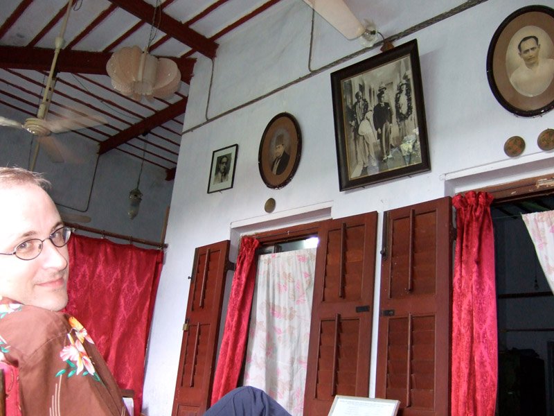 Chuck in the Nawab Bari. we visited an uncle who still lives there. check out the photos on the wall. center pic shows one of the ancestors with Lord Minto (viceroy of India) & wife visiting this house (road in front of Sheraton's named after Mint
