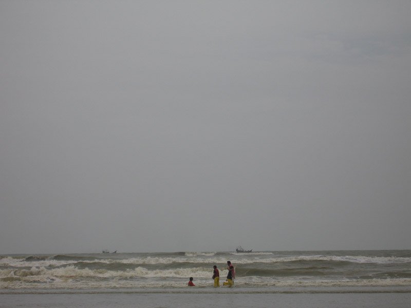 Cox's Bazaar, on the southern coast of Bangladesh, has the longest natural beach in the world
