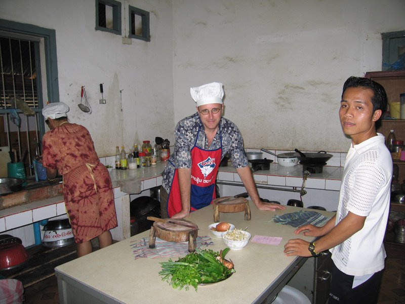 2006_1205_124235AA.JPG