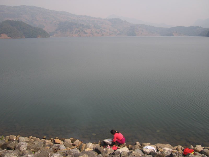 washing clothes, begnas tal, another of the lakes around pokhara
