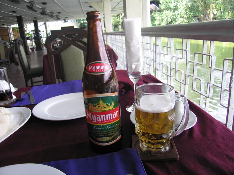 chilling out with Myanmar beer, a long leisurely lunch by the lakeside.  Yangon has many lakes, and wide tree-lined boulevards - such a green old-world city
