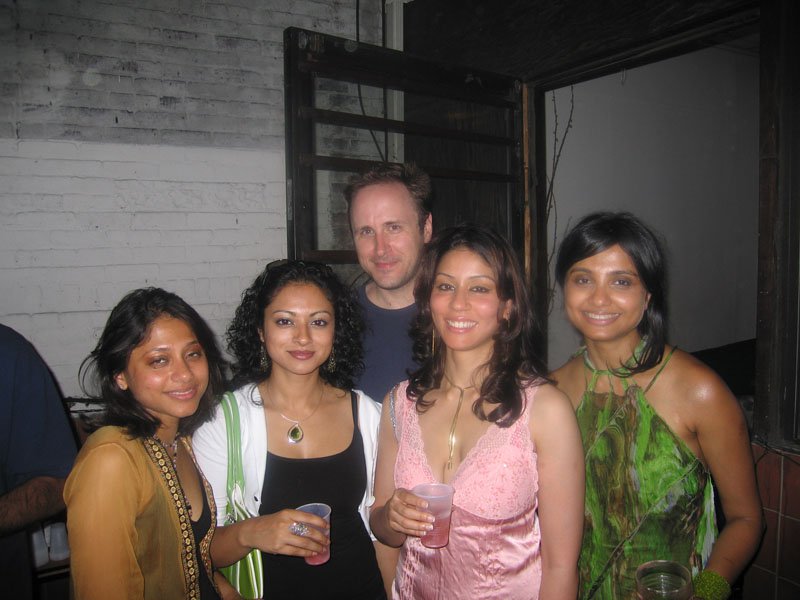 Chuck with the deshi babes - Silmat, Shimul, Maria & me!

