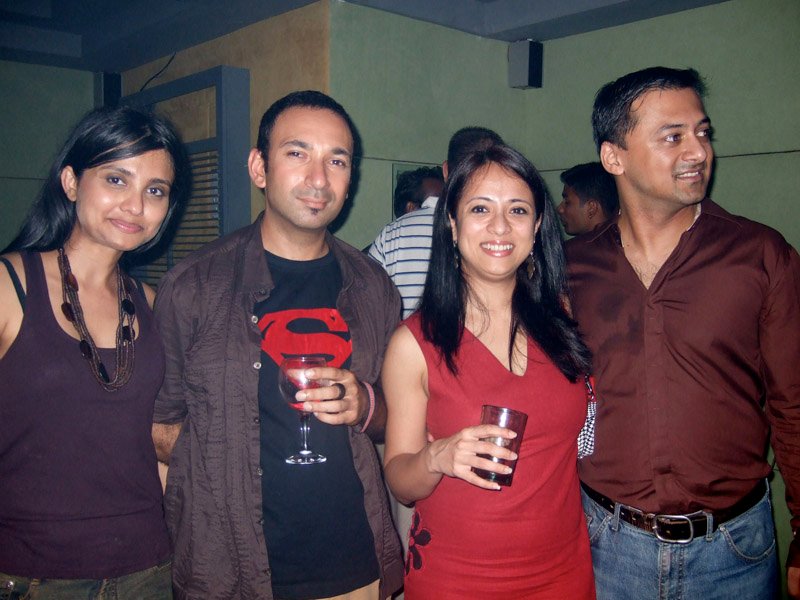 at PM, with Azfar, Sangeeta and her hubby.  Chuck was DJing at PM and the place got packed!
