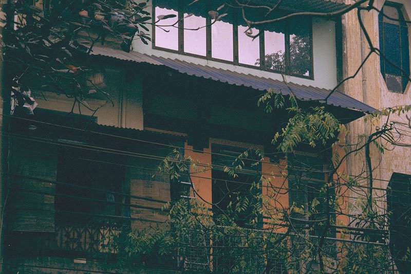 i really was in love with these old buildings with their overhanging balconies and the french windows and wooden shutters
